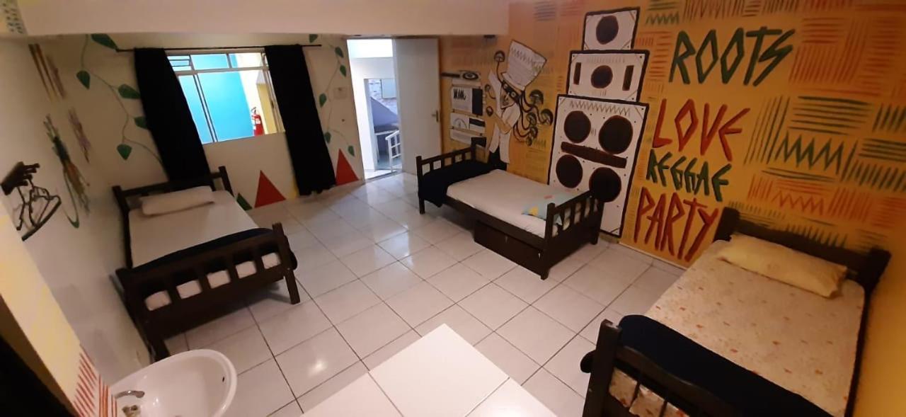 Knock Knock Hostel Curitiba Kültér fotó